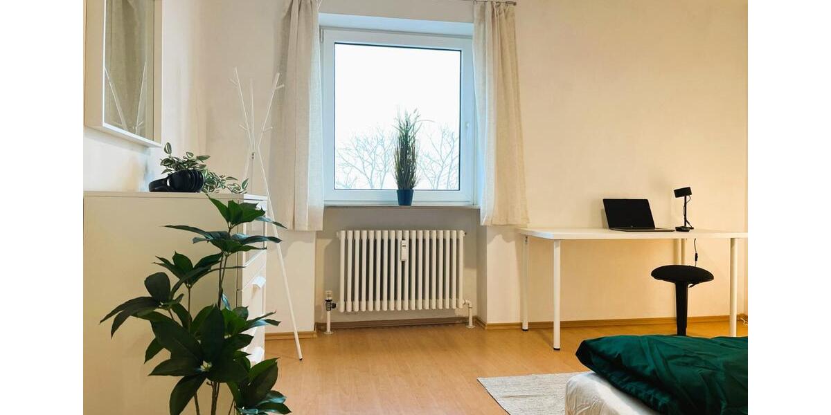 WG Zimmer Haunstetten, Uninähe, voll Möbliert, inkl. NK 1 zimmer