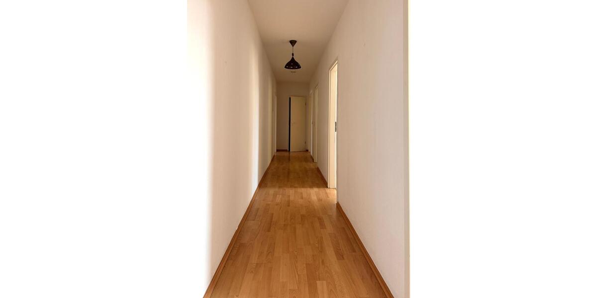 Dachgeschoßwohnung Magdeburg - 3 Zimmer, 76 m&sup2;, 420&euro; | Angebot:26465398
