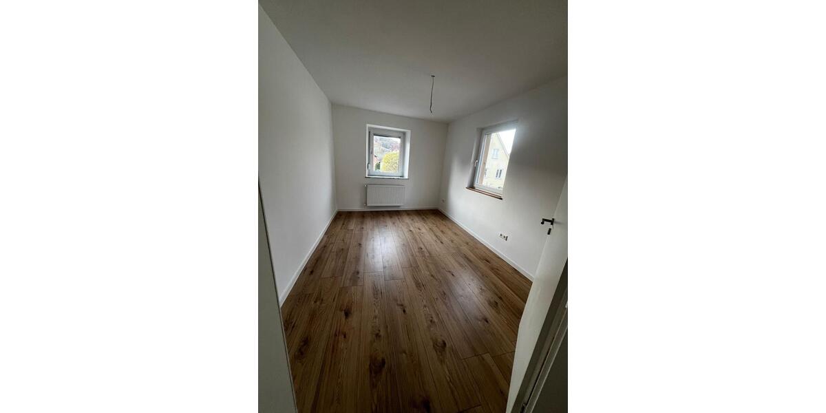 Etagenwohnung Bieberehren - 2.5 Zimmer, 74 m&sup2;, 860&euro; | Angebot:26413732