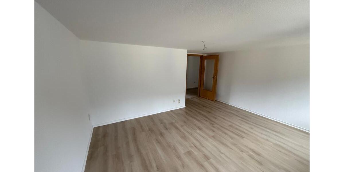 Etagenwohnung Auma-Weidatal Weidatal - 3 Zimmer, 64 m&sup2;, 335&euro; | Angebot:25138394