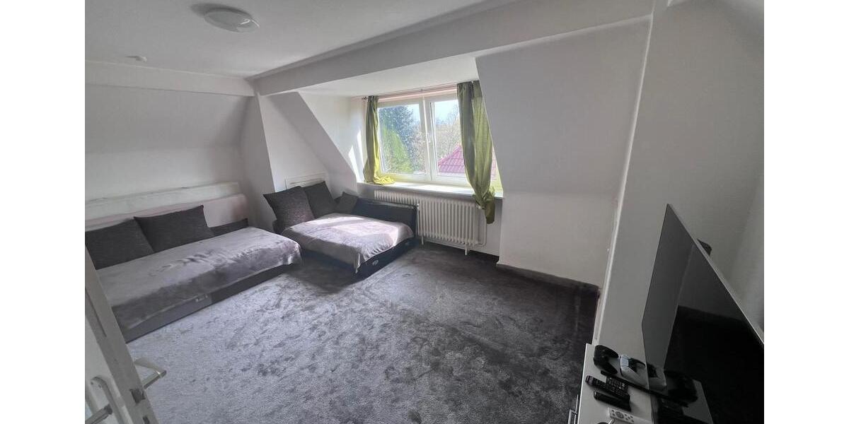 Dachgeschoßwohnung Rendsburg - 2 Zimmer, 35 m&sup2;, 420&euro; | Angebot:26625485