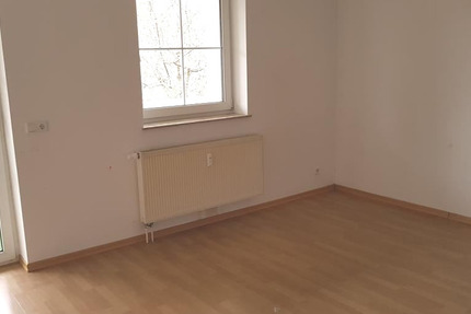 freundlich helle 3 Zimmer mit Balkon in ruhiger Lage zu vermieten zimmer
