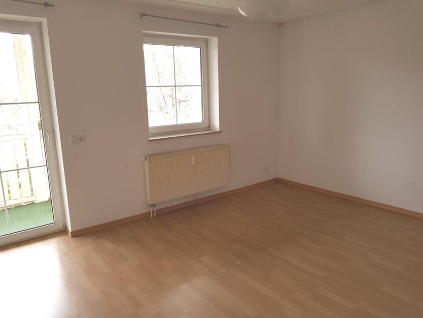 freundlich helle 3 Zimmer mit Balkon in ruhiger Lage zu vermieten zimmer