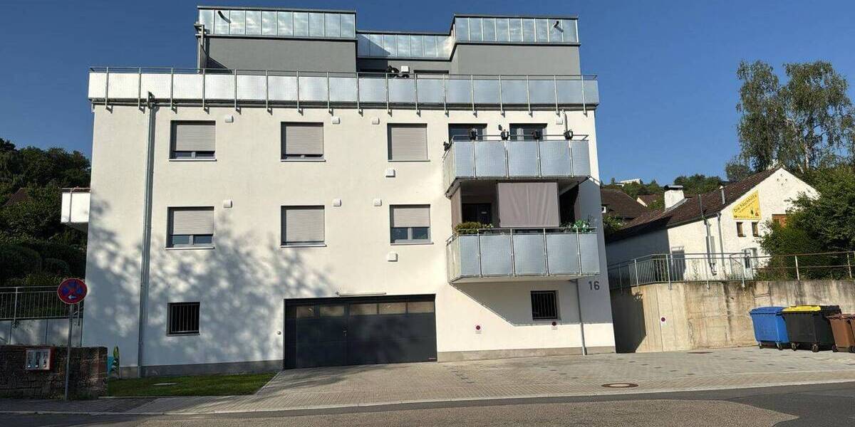 Etagenwohnung Wertheim Wartberg - 3 Zimmer, 88 m&sup2;, 1.042&euro; | Angebot:24113178