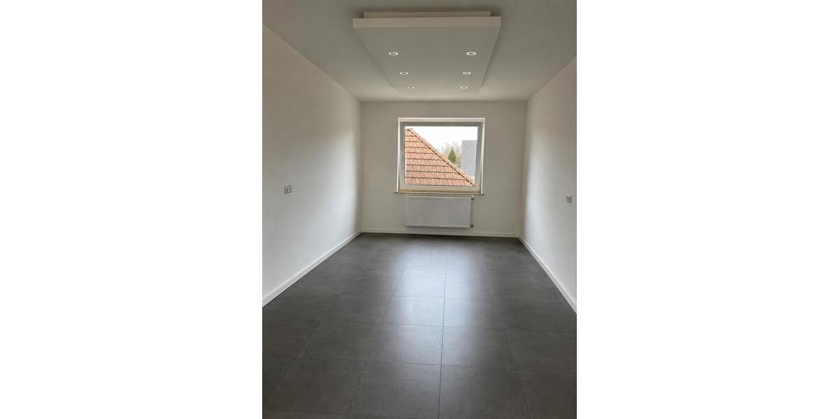 Etagenwohnung Hannover Ahlem-Badenstedt-Davenstedt - 2.5 Zimmer, 64 m&sup2;, 800&euro; | Angebot:26626789
