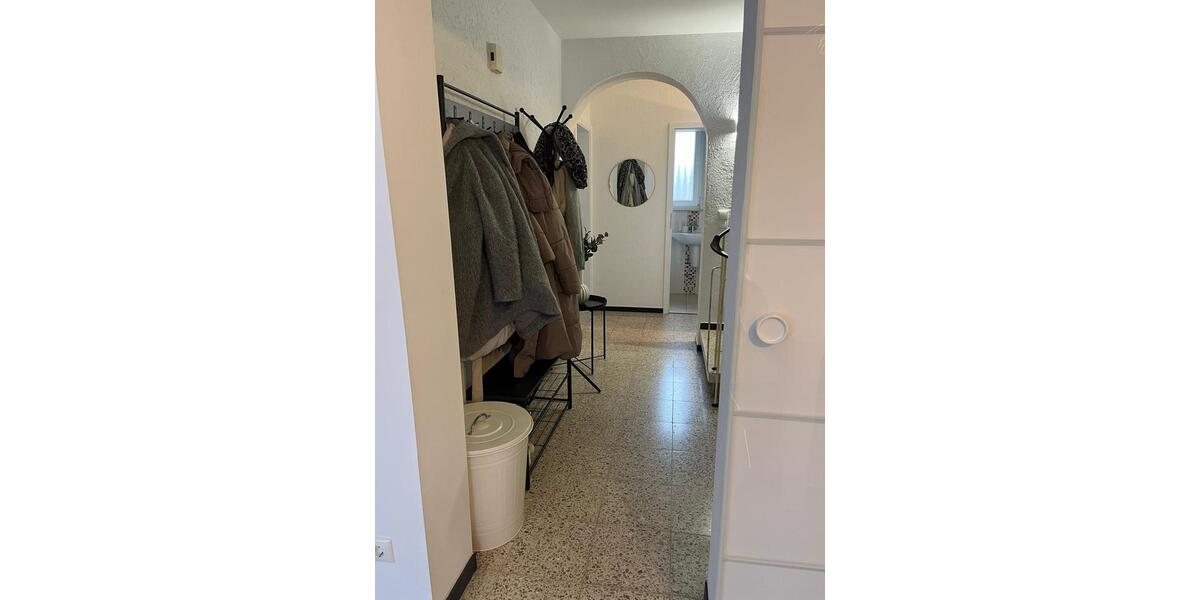 Etagenwohnung Bebra - 4 Zimmer, 120 m&sup2;, 1.280&euro; | Angebot:26214813