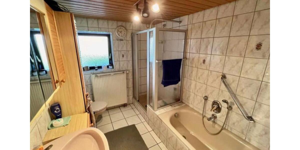 Erdgeschoßwohnung Wiesensteig - 3 Zimmer, 92 m&sup2;, 750&euro; | Angebot:25919136