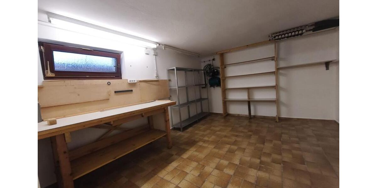 Erdgeschoßwohnung Gütersloh - 2 Zimmer, 88 m&sup2;, 1.000&euro; | Angebot:25920063