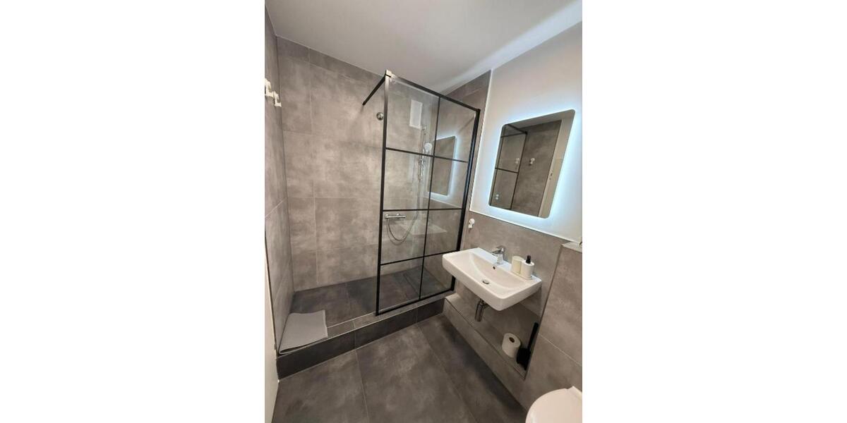 3 Zimmer Wohnung Ratingen 65qm zentral, Balkon, Küche, saniert 3 zimmer