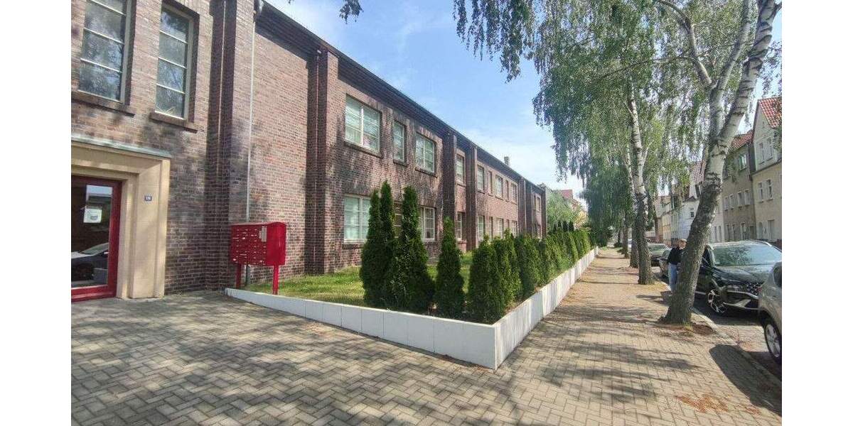 Etagenwohnung Bitterfeld Anhaltsiedlung - 1 Zimmer, 36 m&sup2;, 310&euro; | Angebot:25748389