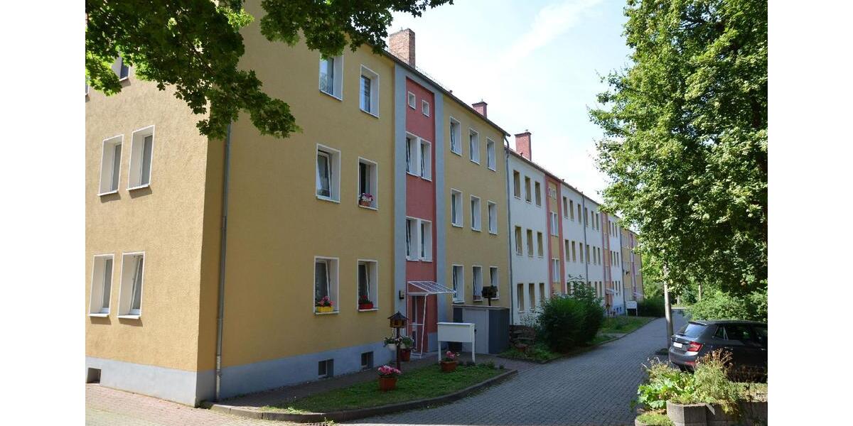 Etagenwohnung Sangerhausen - 3 Zimmer, 81 m&sup2;, 500&euro; | Angebot:26635035