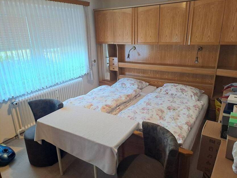 gepflegte 2,5-Zimmer-Wohnung mit Balkon in HH-Cranz