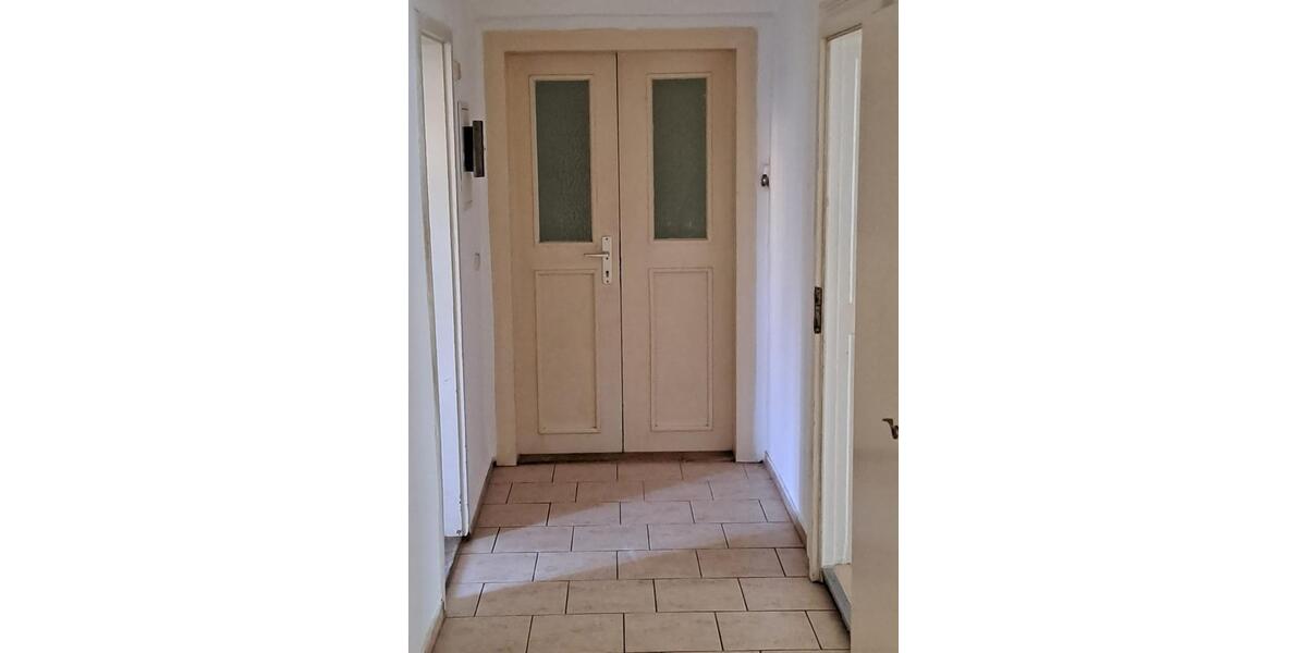 Erdgeschoßwohnung Roßwein - 3 Zimmer, 75 m&sup2;, 340&euro; | Angebot:24624036