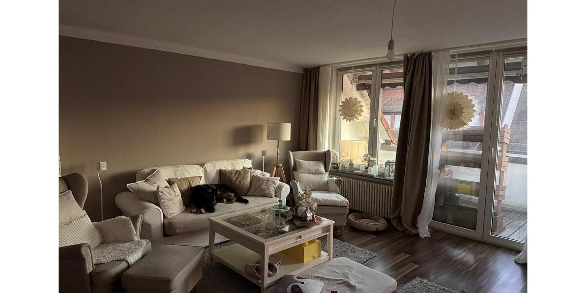 Dachgeschoßwohnung Erbach - 1 Zimmer, 68 m&sup2;, 950&euro; | Angebot:25598814