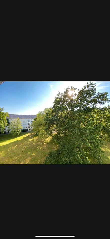 Moderne 3 Zimmer, HORN LEHE, UNIVERSITÄT, Balkon, Küche