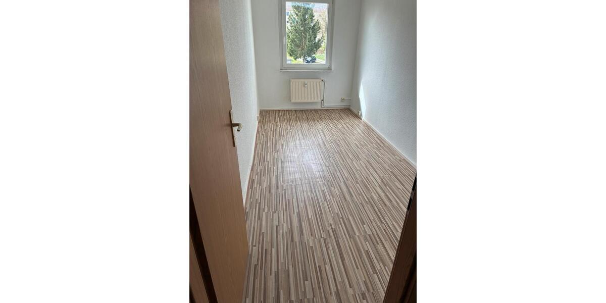 Etagenwohnung Körner - 3 Zimmer, 62 m&sup2;, 345&euro; | Angebot:26357367