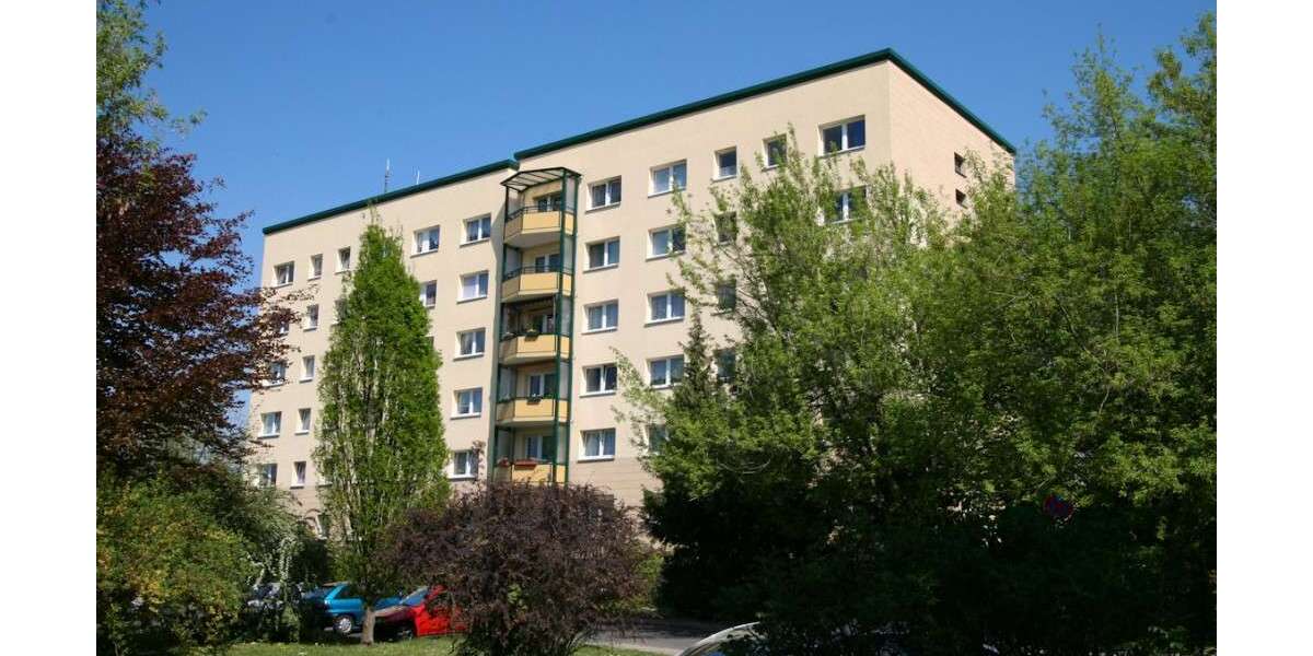 Etagenwohnung Altenburg Südost - 2 Zimmer, 66 m&sup2;, 420&euro; | Angebot:26207398