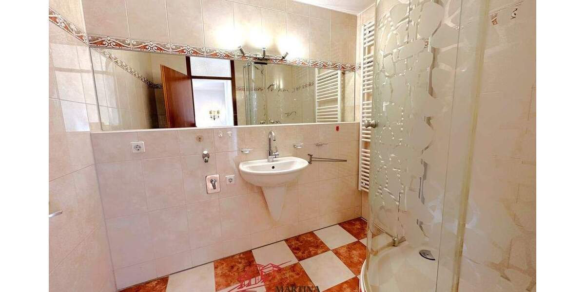 Etagenwohnung Eislingen/Fils Eislingen - 4 Zimmer, 104 m&sup2;, 1.090&euro; | Angebot:26154942