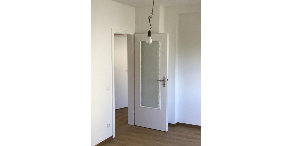 Etagenwohnung Köln Kalk - 4 Zimmer, 105 m&sup2;, 1.460&euro; | Angebot:26634204