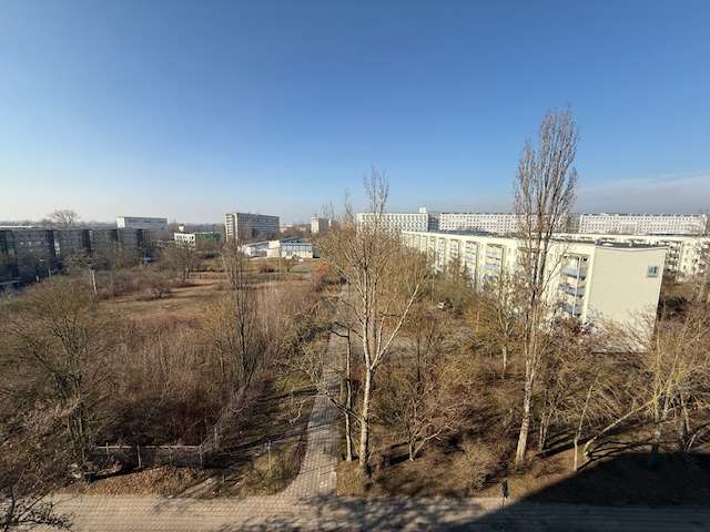 Etagenwohnung Halle Neustadt - 4 Zimmer, 70 m&sup2;, 420&euro; | Angebot:26143112