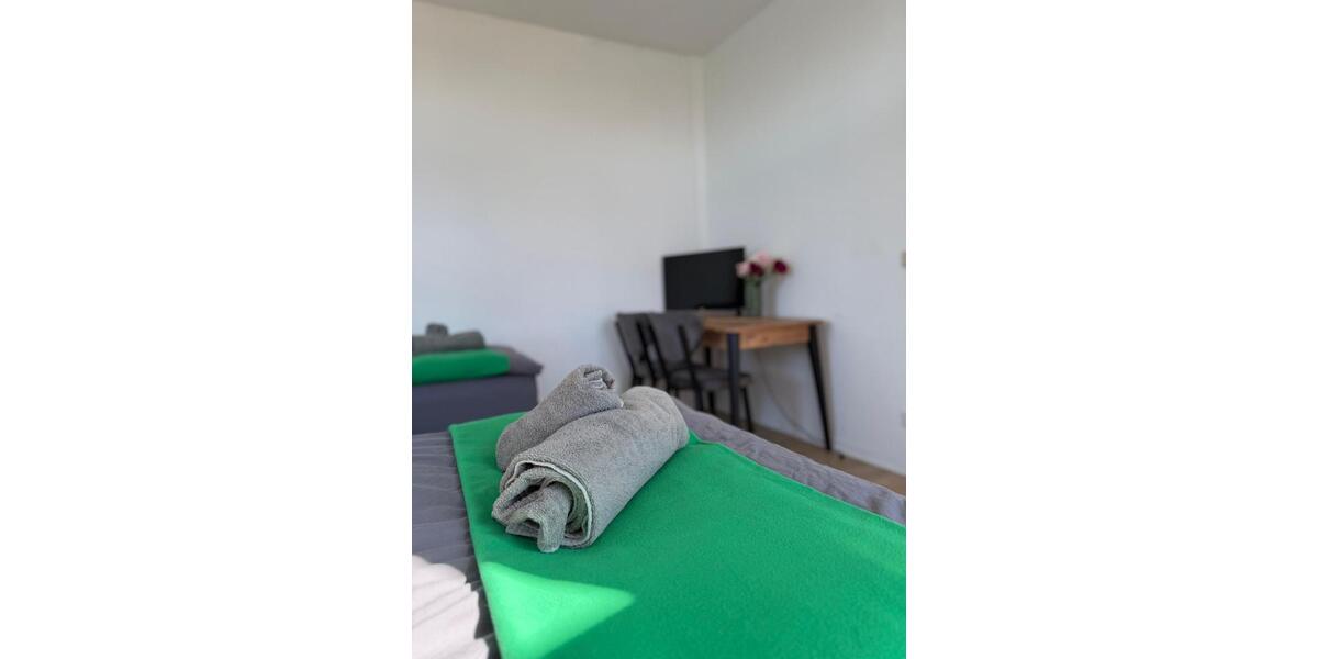 Wohnen auf Zeit Oberhausen - 4 Zimmer, 85 m&sup2;, 15&euro; | Angebot:25873528