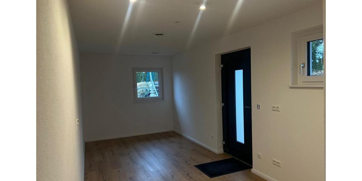 Erdgeschoßwohnung Biberach an der Riß - 2.5 Zimmer, 95 m&sup2;, 1.250&euro; | Angebot:24878612