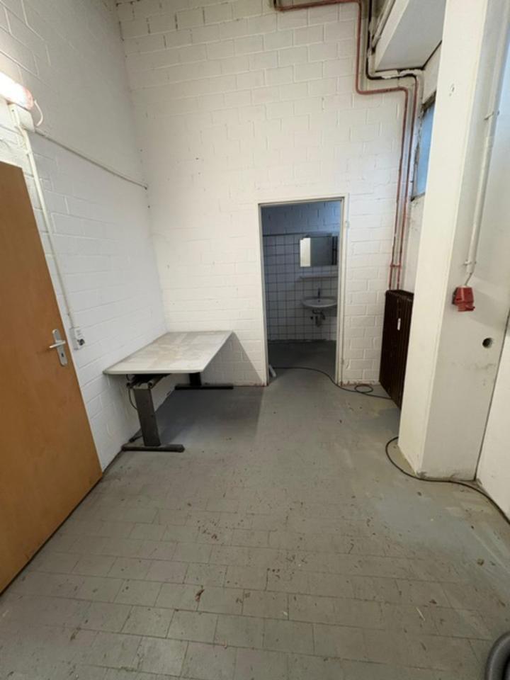 kleine günstige Werkstatt, Hobbyraum, Lager.... ebenerdig, zimmer