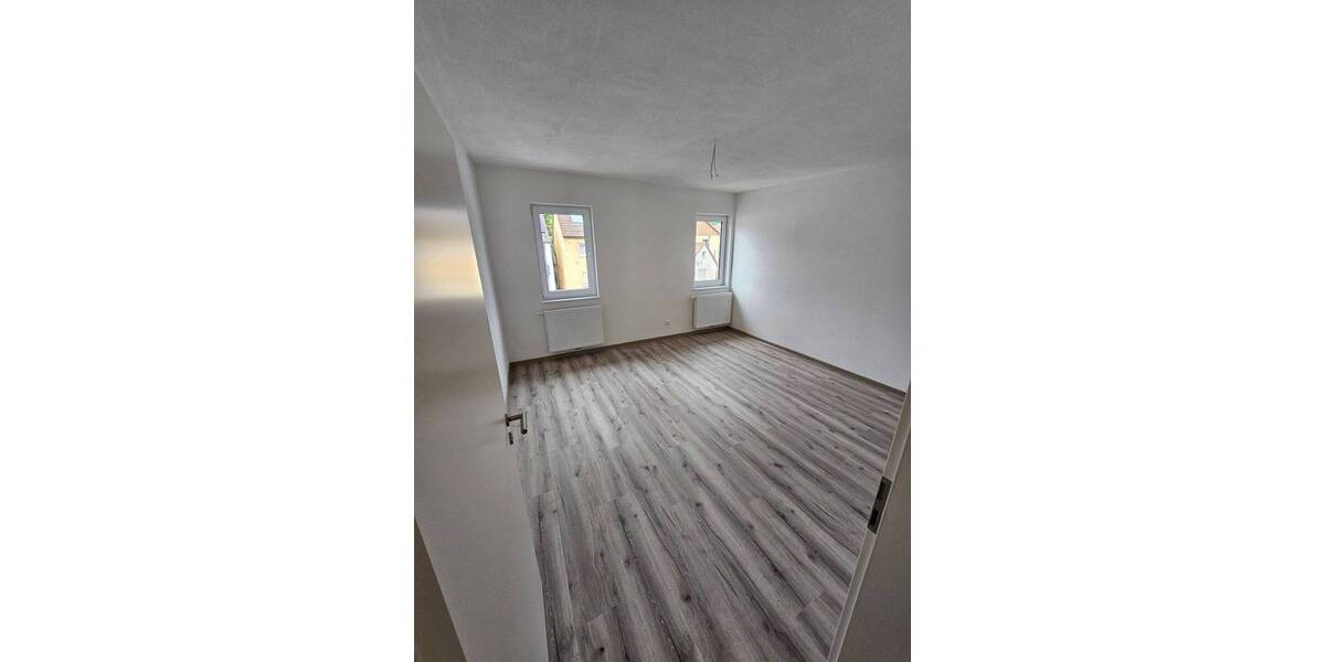 Etagenwohnung Lauterstein Nenningen - 3 Zimmer, 97 m&sup2;, 760&euro; | Angebot:26585365