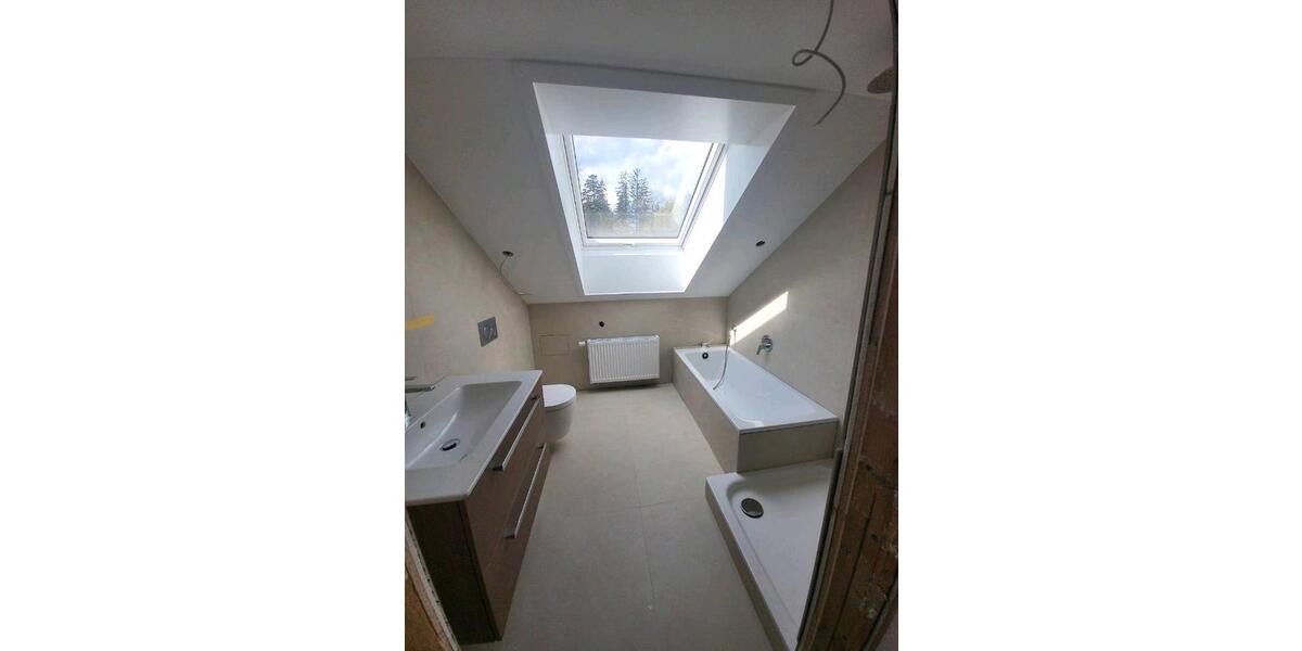 Dachgeschoßwohnung Königsfeld im Schwarzwald - 6 Zimmer, 75 m&sup2;, 690&euro; | Angebot:26393615