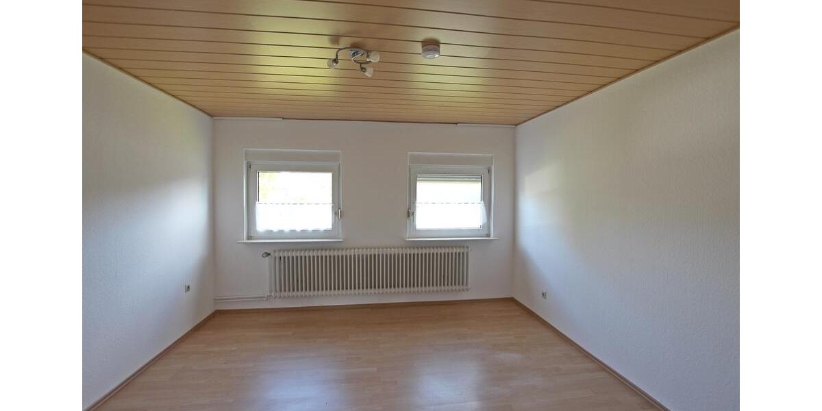 Einfamilienhaus Uplengen - 5 Zimmer, 131 m&sup2;, 850&euro; | Angebot:25546765