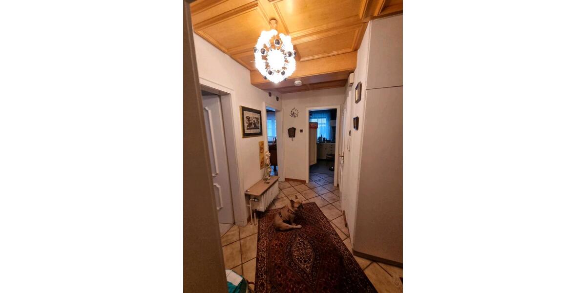 Erdgeschoßwohnung Pirmasens Niedersimten - 5 Zimmer, 135 m&sup2;, 900&euro; | Angebot:25546352