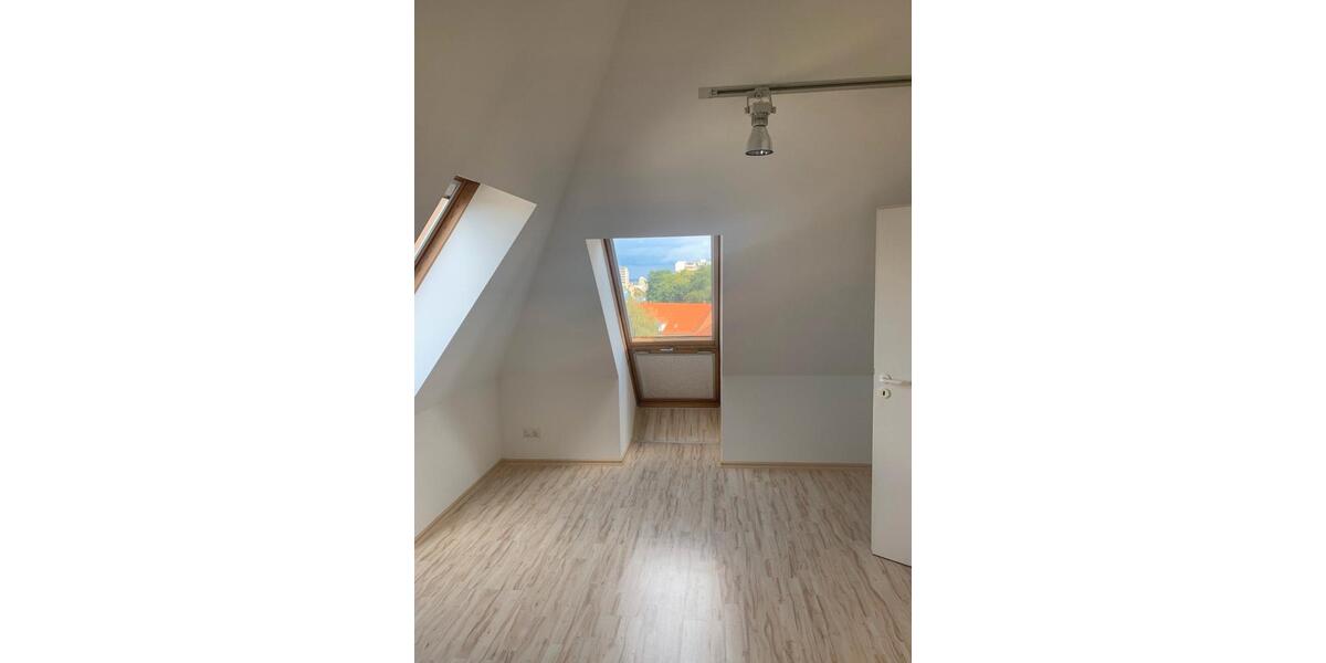 Maisonettenwohnung Frankfurt (Oder) - 4 Zimmer, 124 m&sup2;, 868&euro; | Angebot:26652443