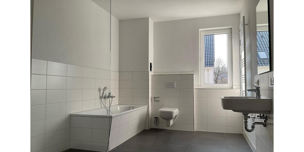 Erdgeschoßwohnung Bucha - 3 Zimmer, 90 m&sup2;, 1.069&euro; | Angebot:25364707