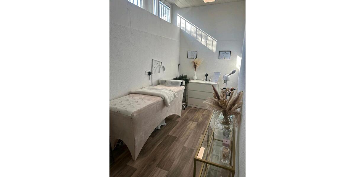 Gewerbeobjekt Krefeld Gellep-Stratum - 400&euro; | Angebot:24753546