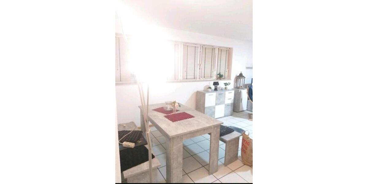 Etagenwohnung Köln Kalk - 2 Zimmer, 65 m&sup2;, 800&euro; | Angebot:26549846