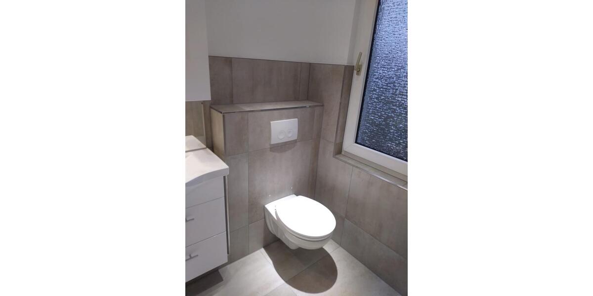 Etagenwohnung Ahnsbeck - 3 Zimmer, 83 m&sup2;, 650&euro; | Angebot:25924387