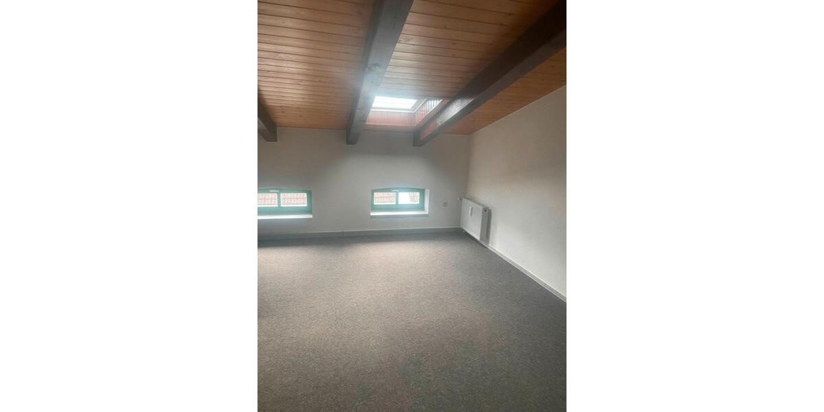 Dachgeschoßwohnung Krakow am See - 3 Zimmer, 62 m&sup2;, 470&euro; | Angebot:26381216