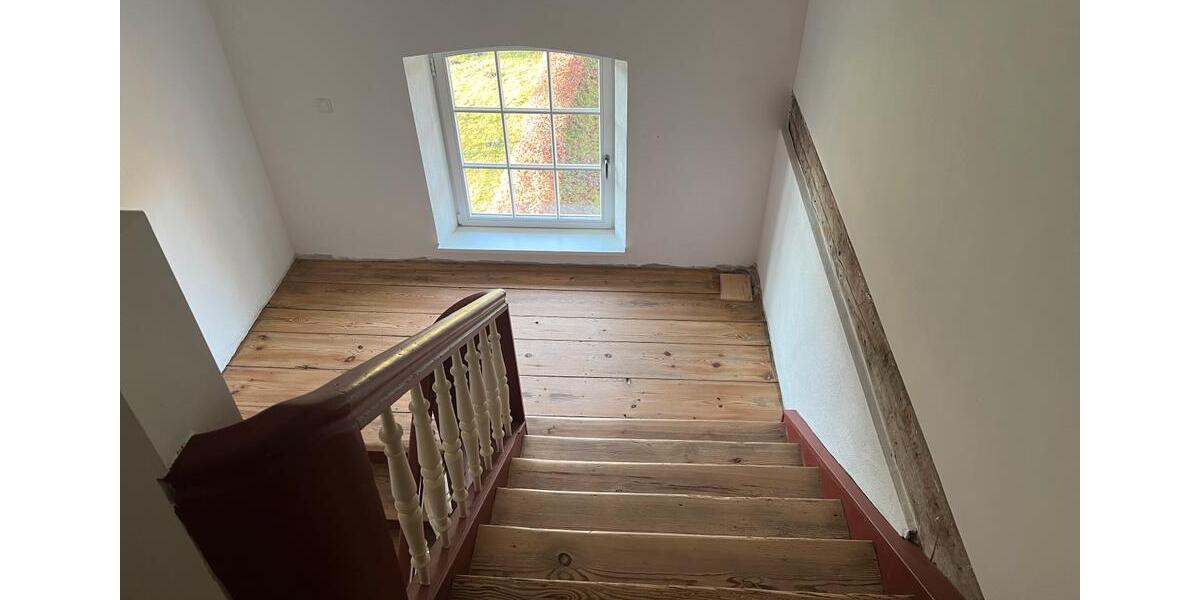 Dachgeschoßwohnung Putbus - 3 Zimmer, 104 m&sup2;, 1.250&euro; | Angebot:23246235