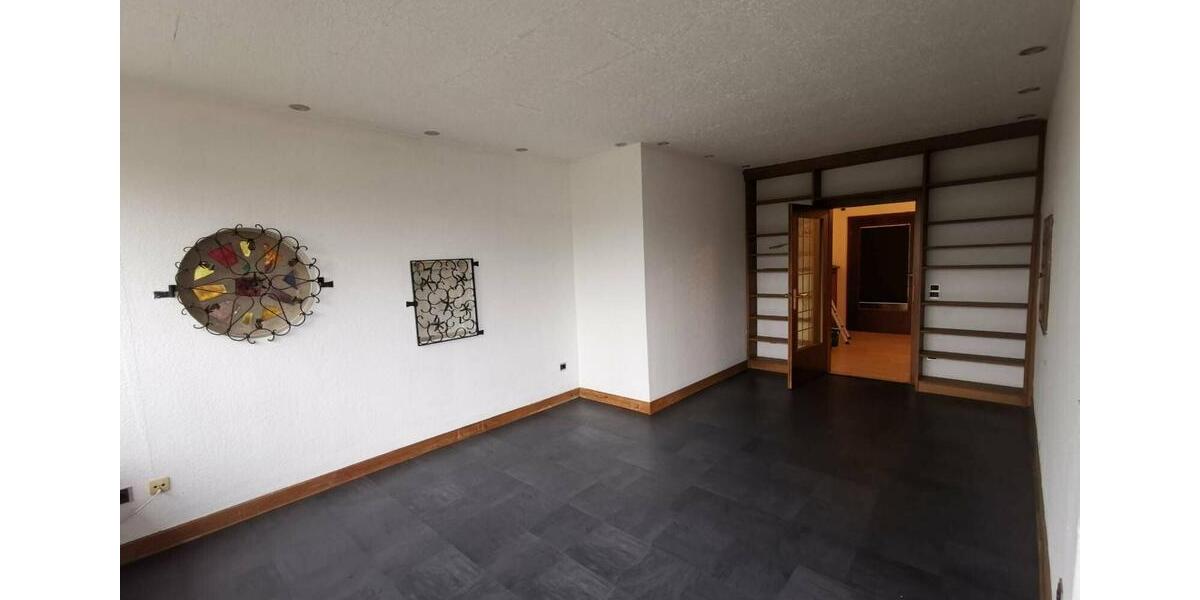 Erdgeschoßwohnung Lübbecke - 3 Zimmer, 90 m&sup2;, 810&euro; | Angebot:26133334
