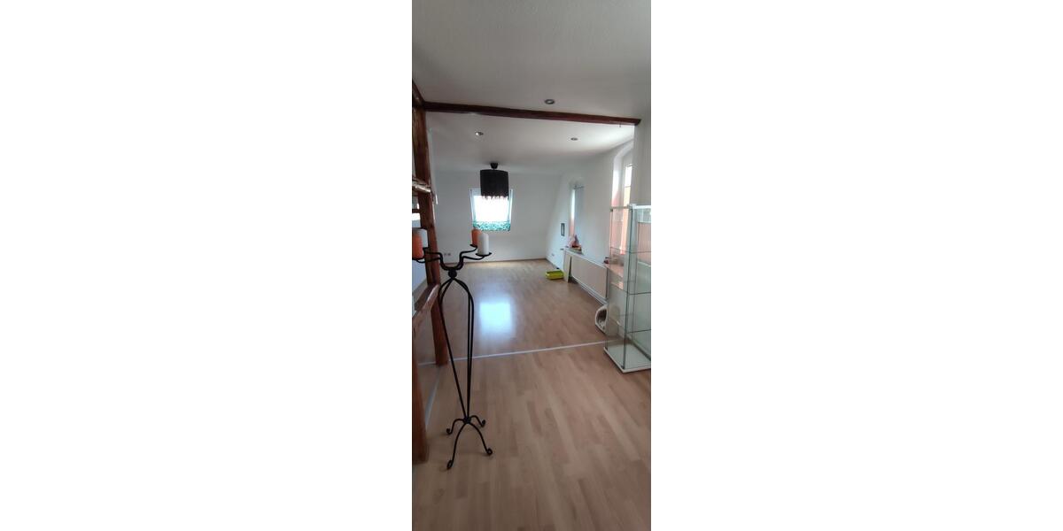 Dachgeschoßwohnung Alfeld (Leine) - 4 Zimmer, 92 m&sup2;, 700&euro; | Angebot:26562603