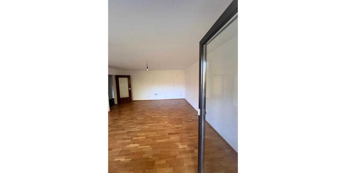 Etagenwohnung Kochel am See - 3 Zimmer, 75 m&sup2;, 1.400&euro; | Angebot:26705070