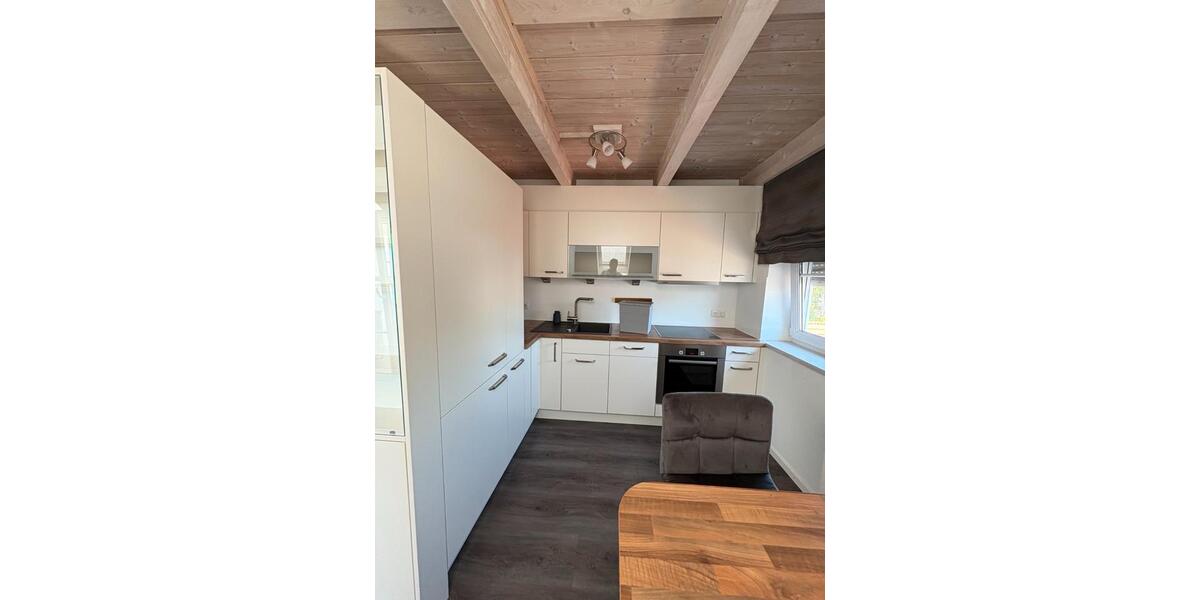 Dachgeschoßwohnung Pastetten - 3 Zimmer, 84 m&sup2;, 1.420&euro; | Angebot:26114872