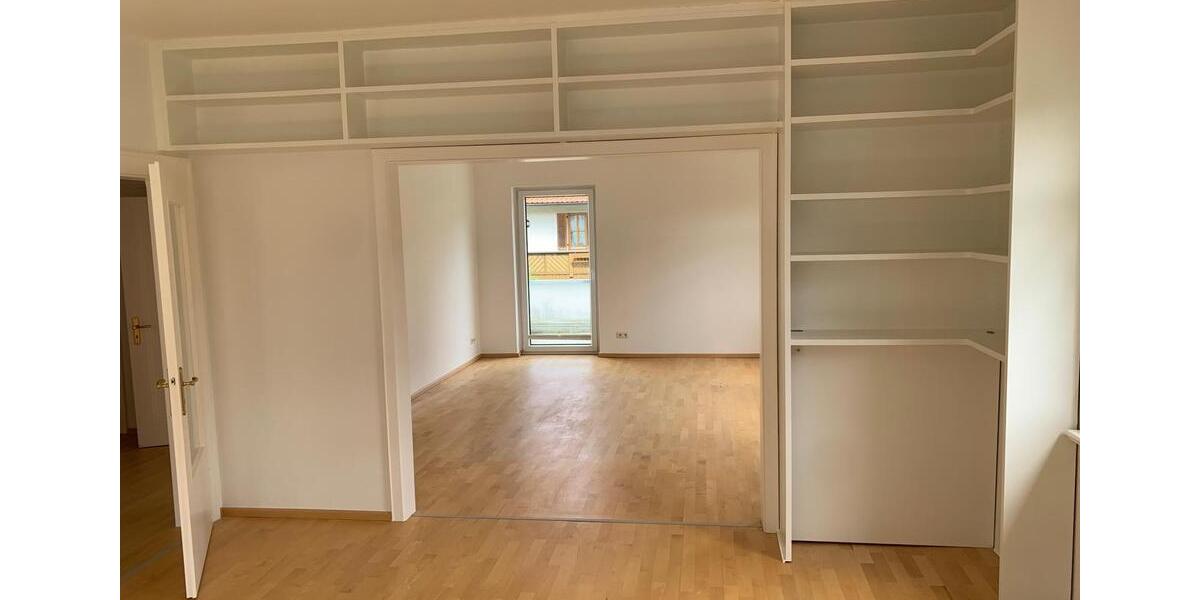 Großzügige 5-Zimmer-Wohnung Altbau mit Balkon in Northeim 5 zimmer
