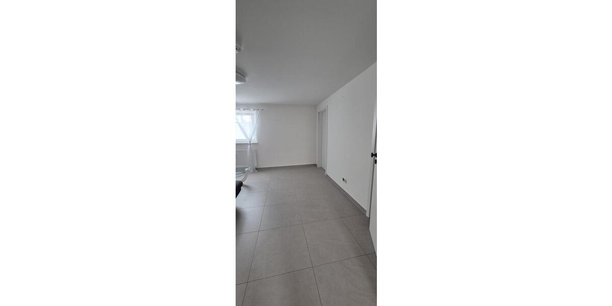 Erdgeschoßwohnung Borken (Hessen) - 3 Zimmer, 100 m&sup2;, 980&euro; | Angebot:26234356