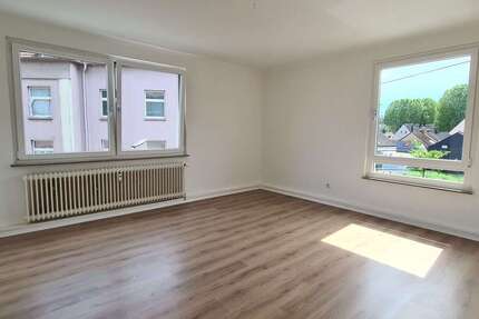 Wohnung Gelsenkirchen Schalke - 2.5 Zimmer, 59 m&sup2;, 375&euro; | Angebot:27284499