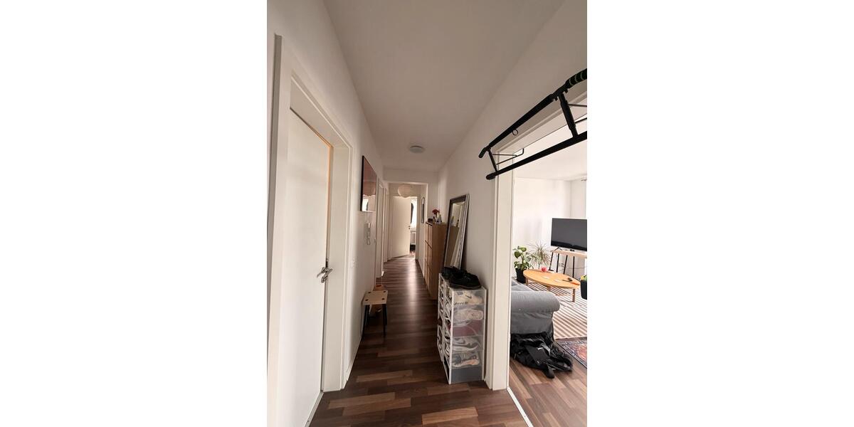 Dachgeschoßwohnung Gießen - 3 Zimmer, 70 m&sup2;, 900&euro; | Angebot:25844436