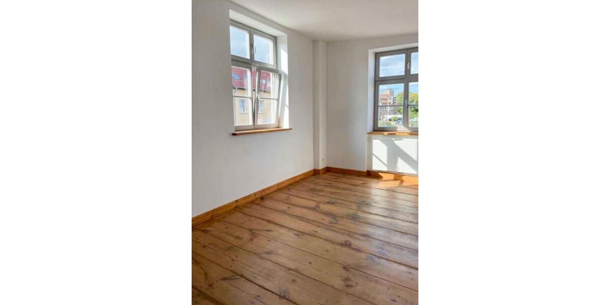 Stilvolle Wohnung in saniertem Altbau mit großer Sonnenterrasse 4 zimmer