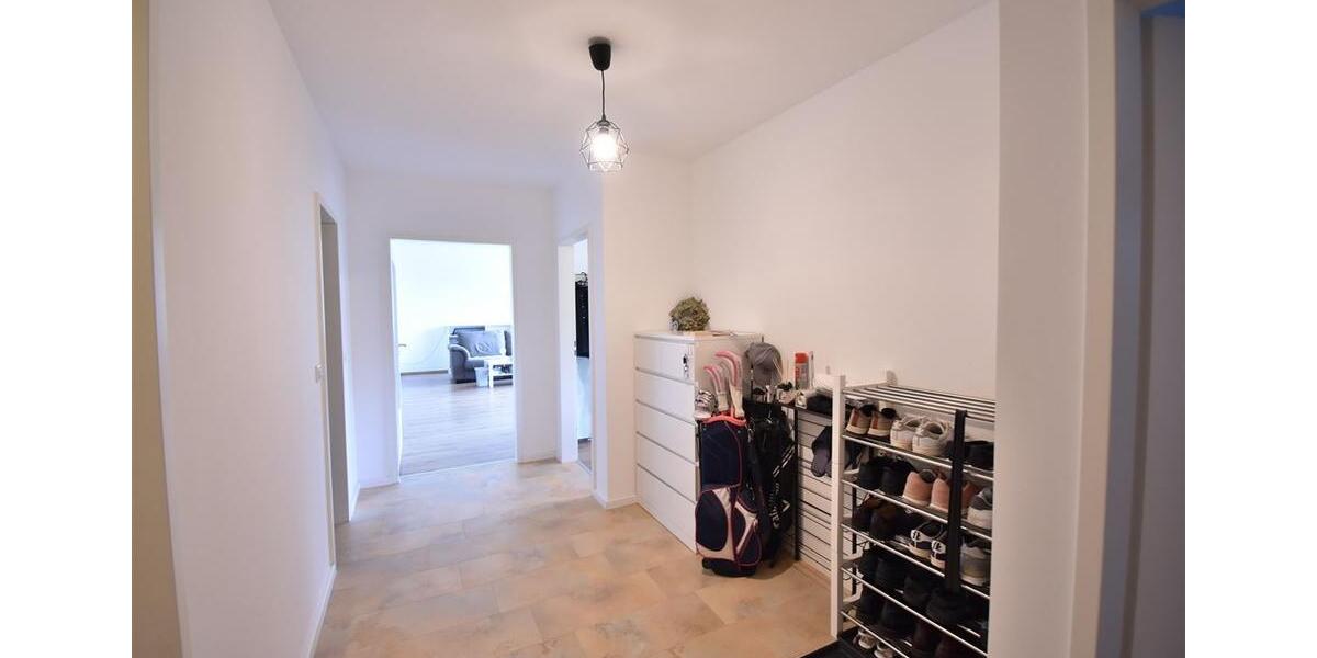 Etagenwohnung Düsseldorf Stadtbezirk 2 - 3 Zimmer, 106 m&sup2;, 1.650&euro; | Angebot:23457325