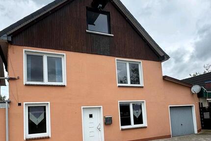 Haus Elsfleth - 5 Zimmer, 130 m&sup2;, 985&euro; | Angebot:25142026