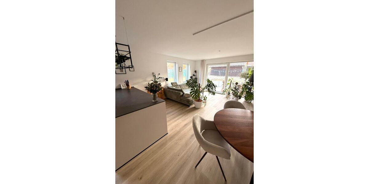 Erdgeschoßwohnung Göttingen - 3 Zimmer, 82 m&sup2;, 1.270&euro; | Angebot:24849569